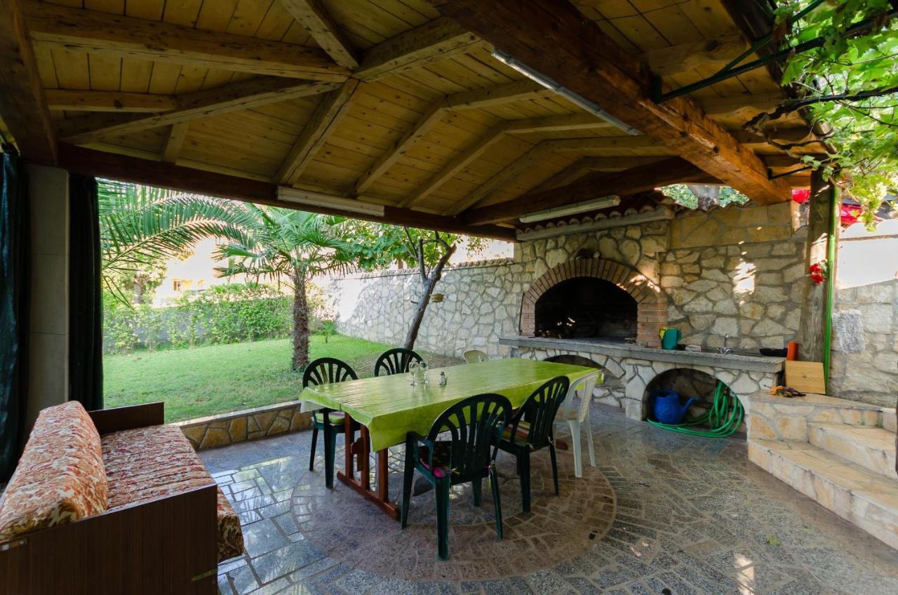 קמפור Apartments Zorka מראה חיצוני תמונה