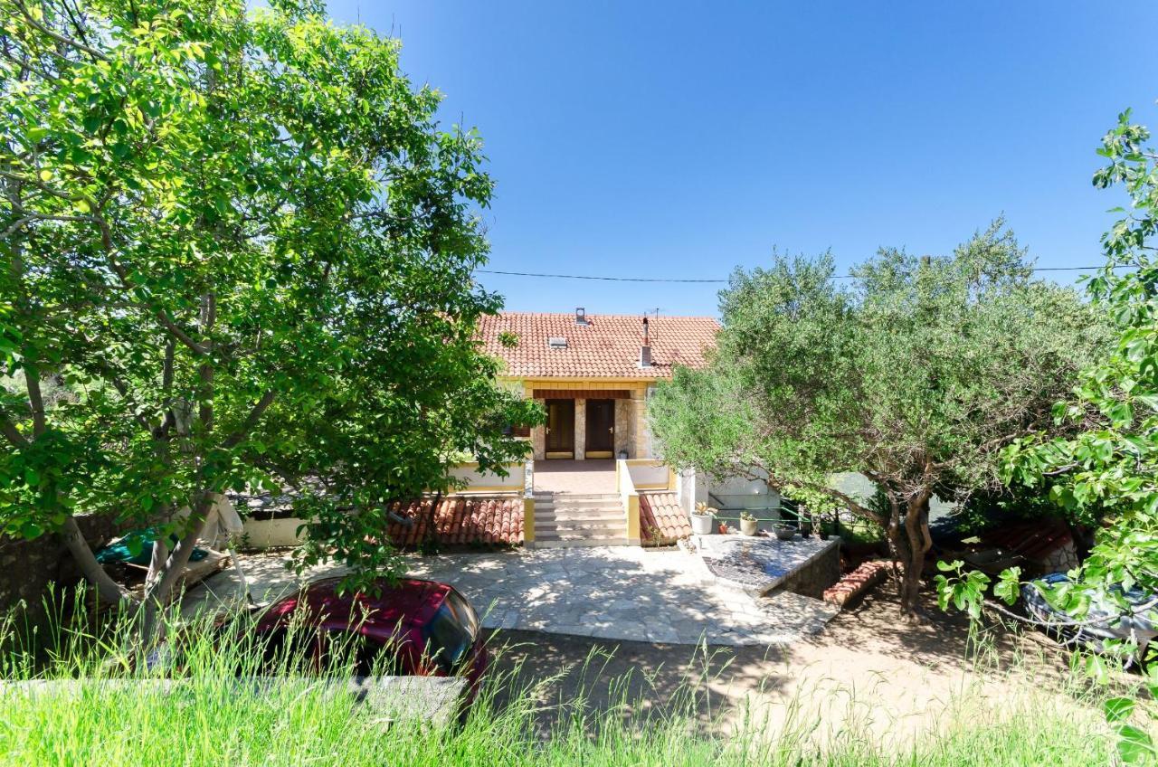 קמפור Apartments Zorka מראה חיצוני תמונה