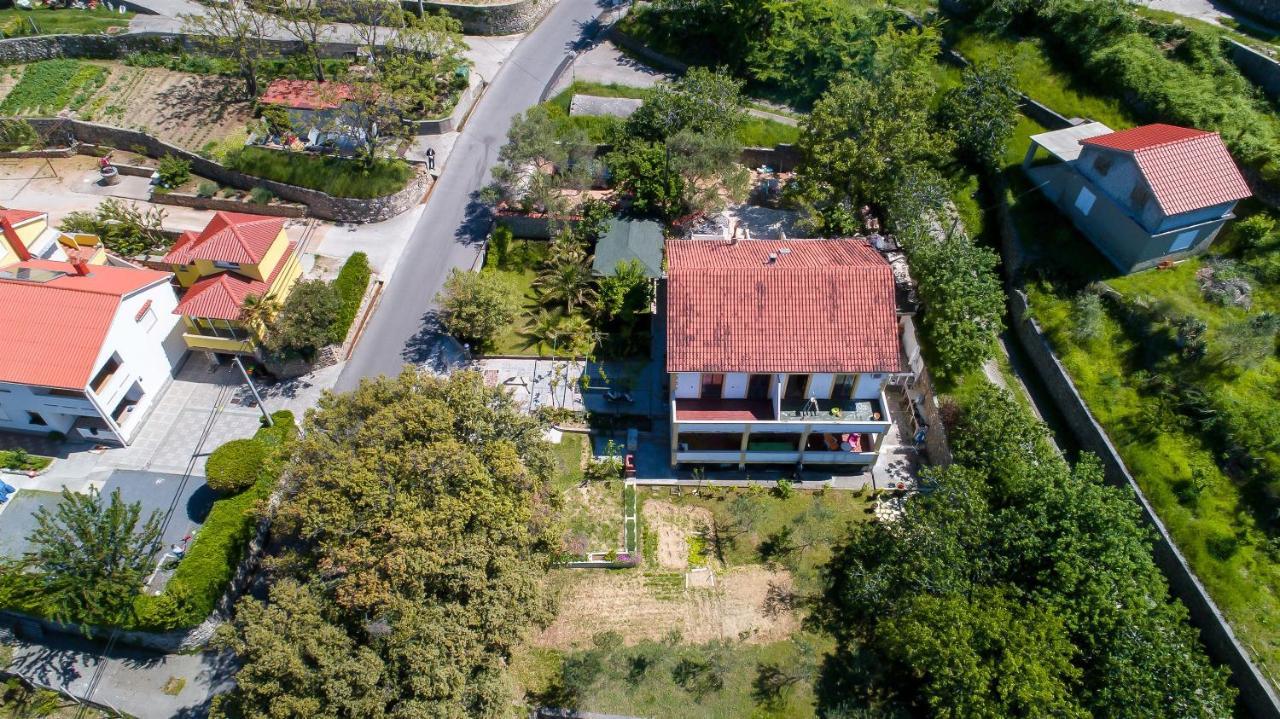 קמפור Apartments Zorka מראה חיצוני תמונה